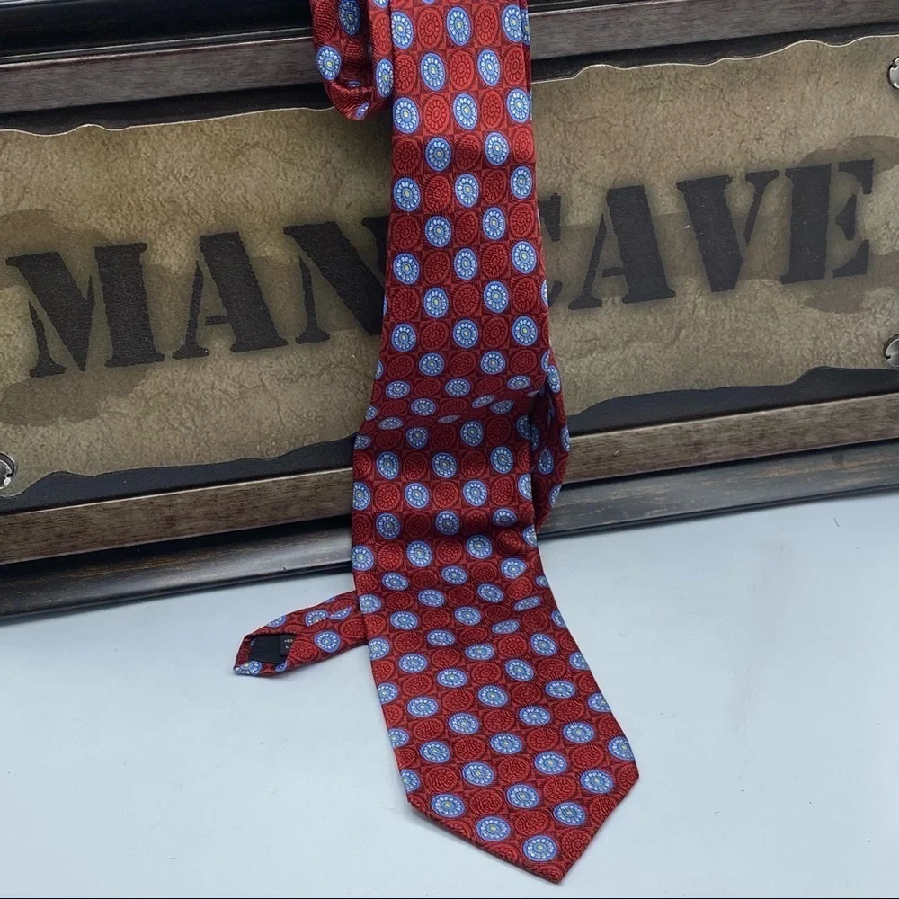 Jos A Bank Red Blue Yellow Pendant Silk Tie Made in Italy